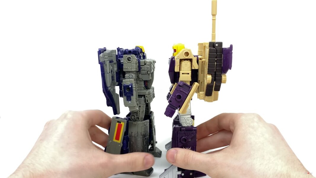 Transformers Legacy Blitzwing First Look In Hand Image  (30 of 61)